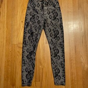 Stronger‎  Snake Yoga Leggings S